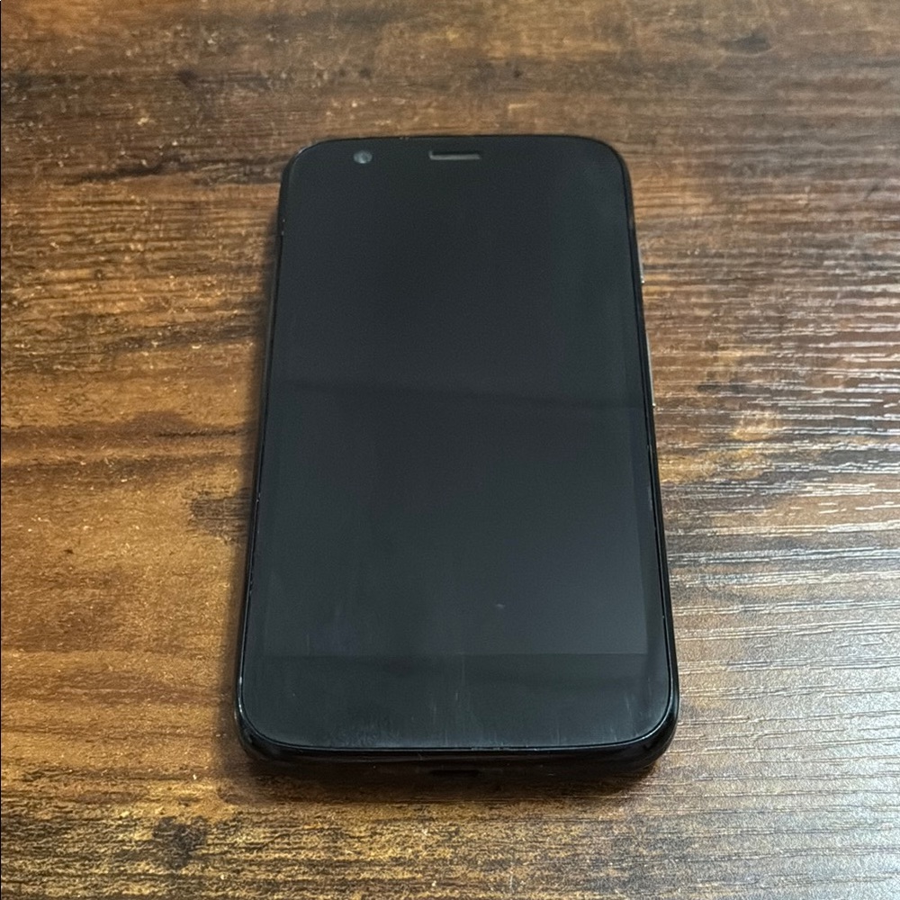 🛍️ Moto G Phone